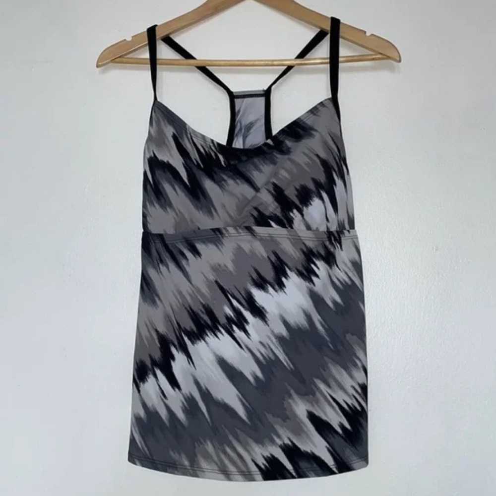 Nike Plus Size Swim/Athletic Top